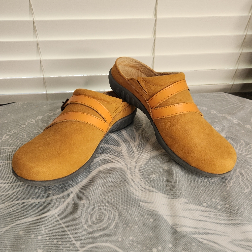 Spenco Mules Orthotic Ashton Size W9